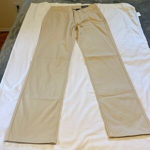 NWT Bonobos Chino 28/32 straight leg
